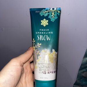 BBW fresh sparkling snow body cream